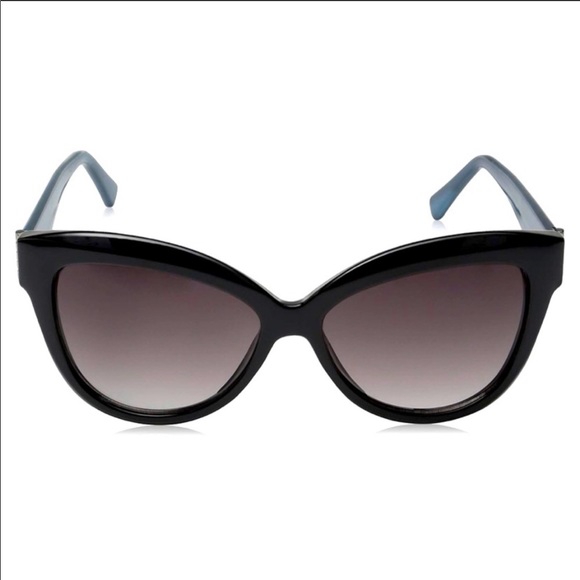 Vince Camuto Accessories - Vince Camuto Black Sunglasses NWT